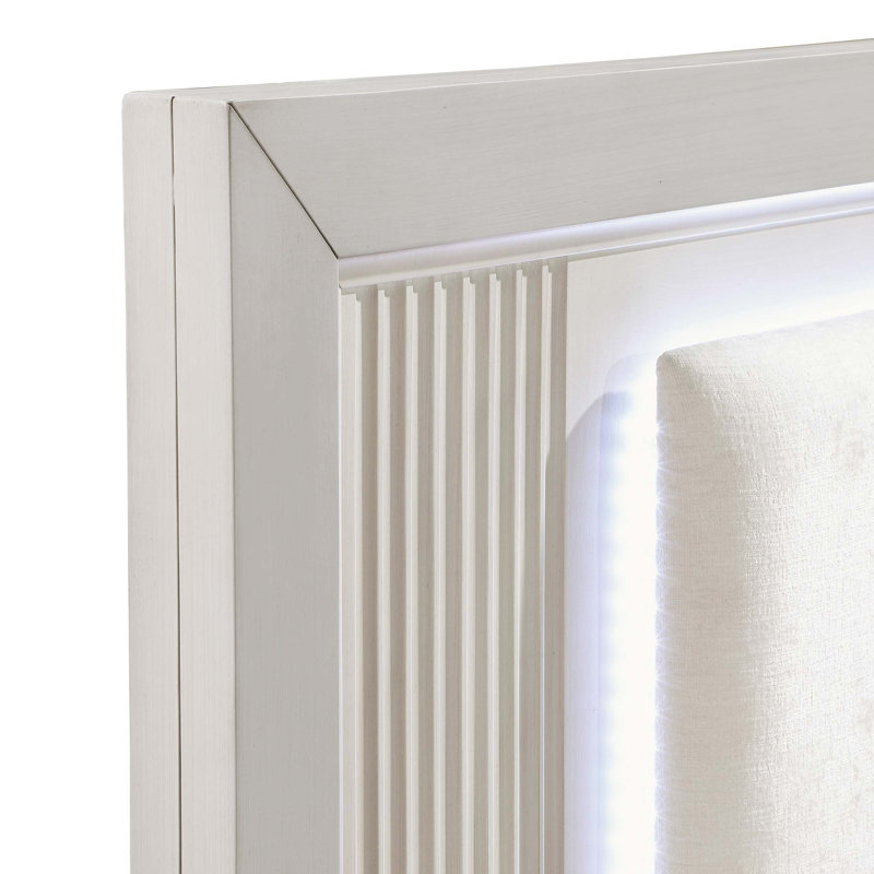 Grand lit antique avec tête de lit à DEL rembourrée avec coussin moderne 1pc, façades en roseau