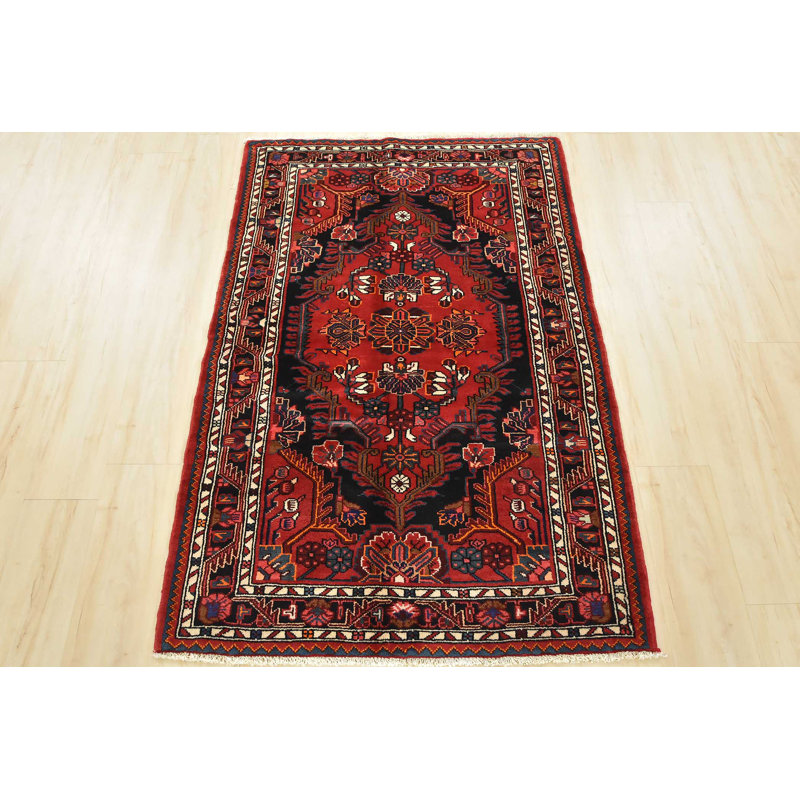 Tapis unique 3 pi 6 po x 5 pi 5 po Generra