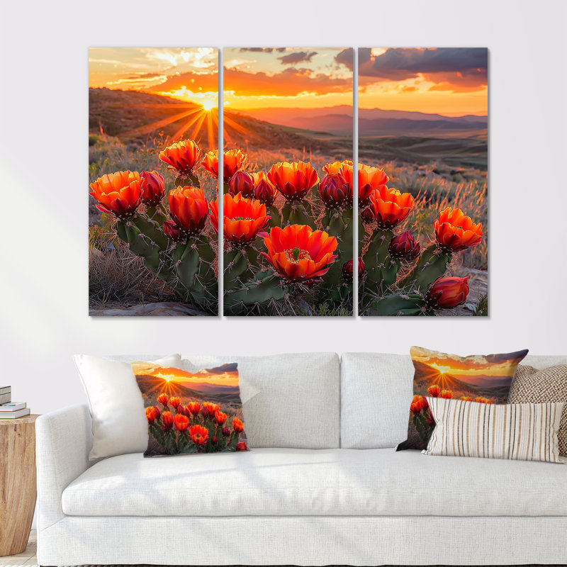Cactus en fleurs au coucher du soleil II - art mural cactus - ensemble de 3, H 32 po x l 48 po, Toile tendue
