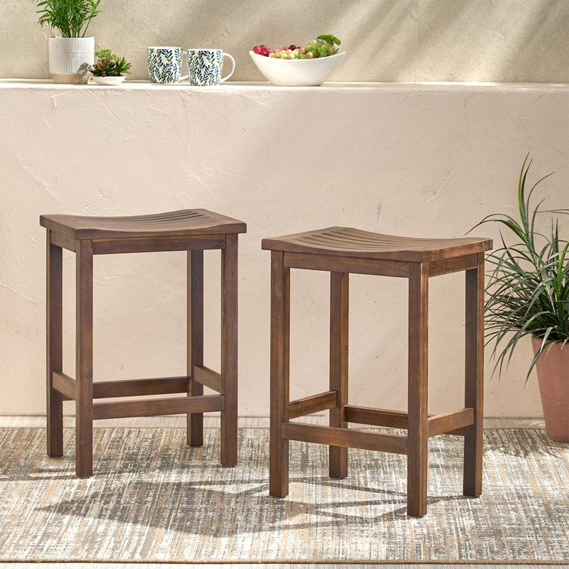 Tabouret de bar d'extérieur à hauteur de comptoir en bois d'acacia, ensemble de 2, finition brun acajou