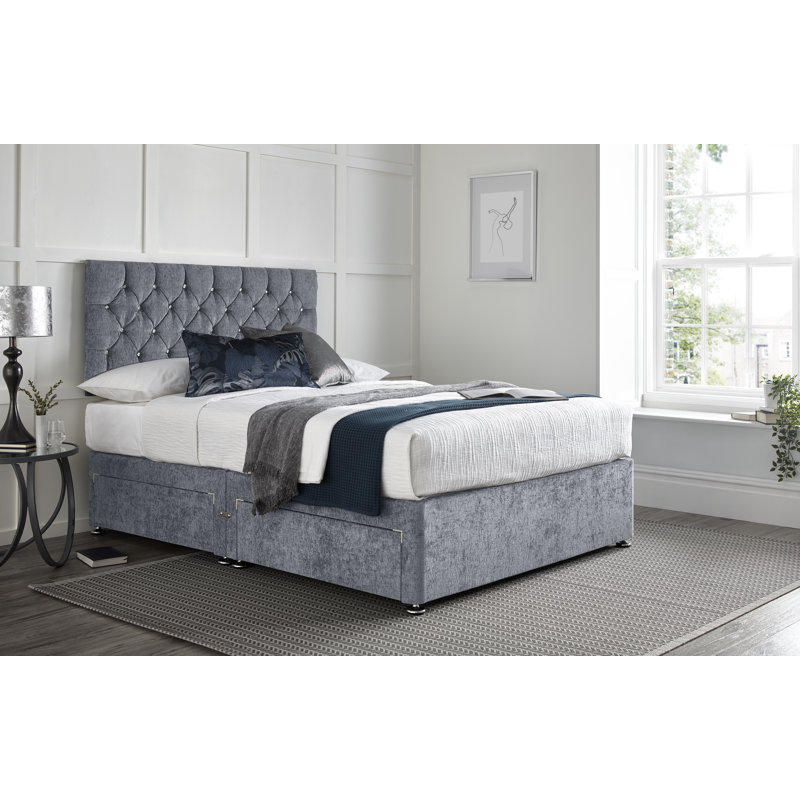 Divan Bed with 24" Headboard on Struts, Double (4'6), Silver, No Drawers