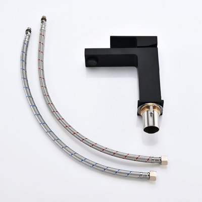 Single-Hole Single-handle Bathroom Faucet with Drain Assembly