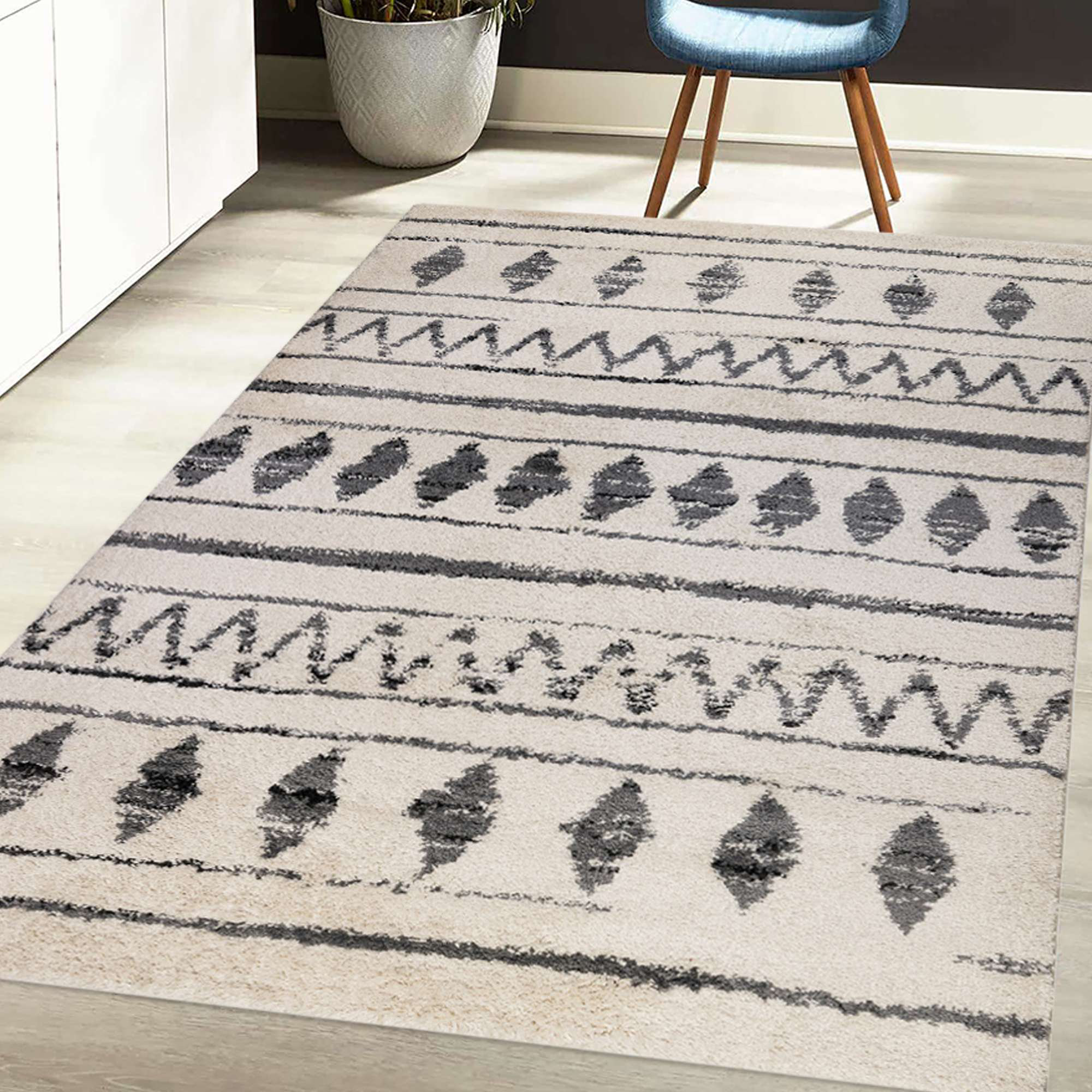 Union Rustic Ganae Low Shag Modern Farmhouse IvoryGray Performance Area  Rug | Wayfair