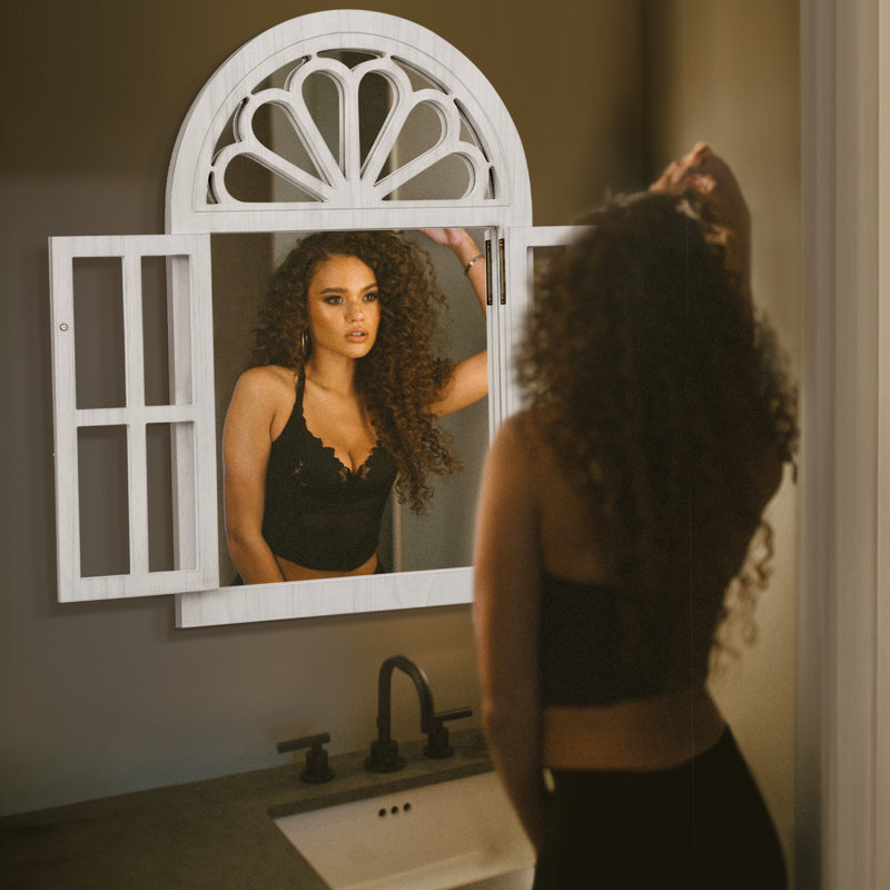Miroir mural Cherrilyn, Blanc, 24 po x 35,8 po