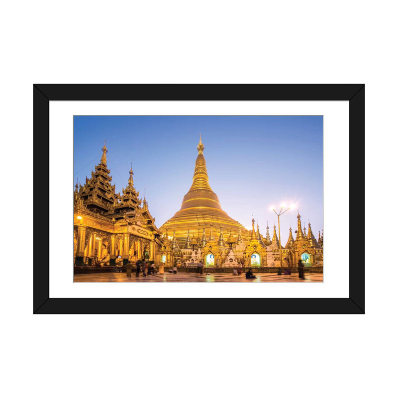 « golden shwedagon pagode, birmanie » par matteo colombo, impression sur toile, H 24 po x l 32 po x P 1 po, Blanc