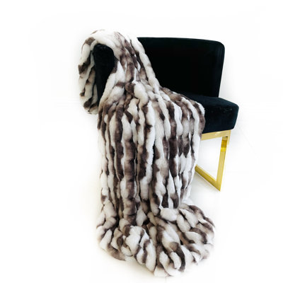 Plutus Snowy Owl Faux Fur Blanket