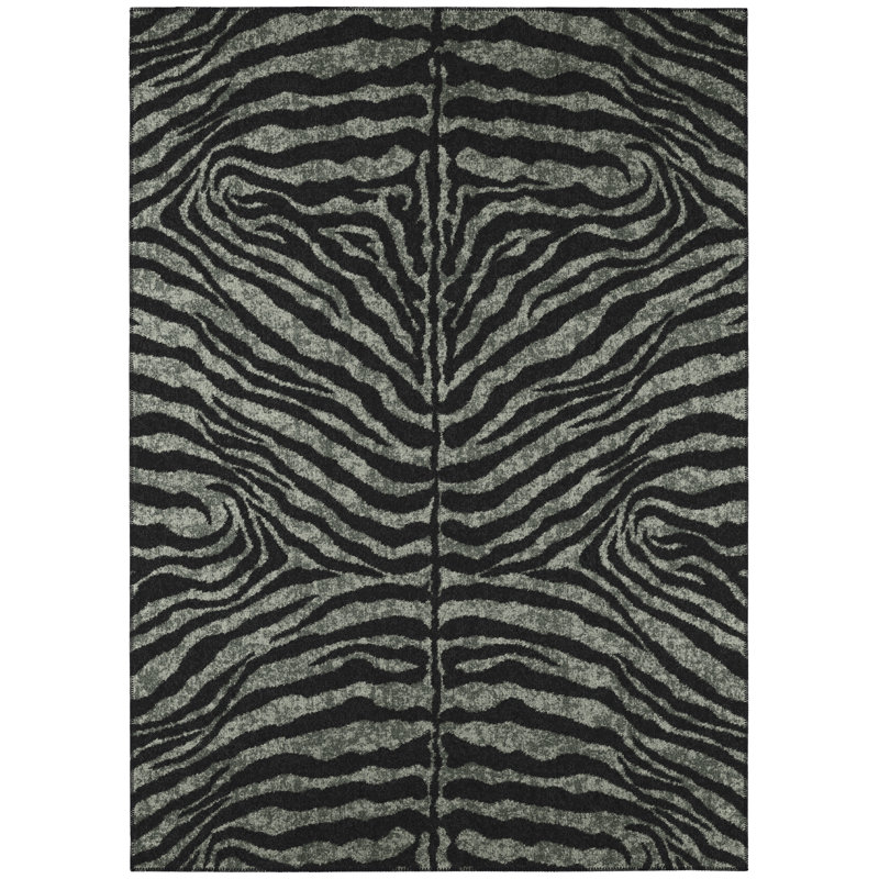 Tapis tissé à la machine Animal, Rectangle 1 pi 8 po x 2 pi 6 po