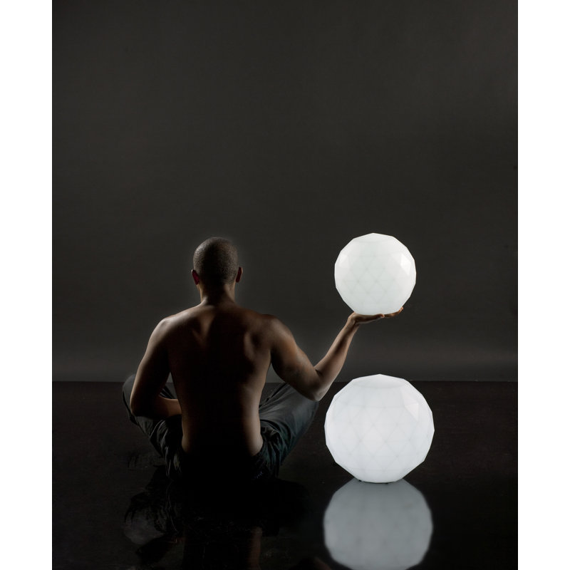 Lampe de table d'extérieur à DEL Vases, Brancher, H 11,75 po x l 11,75 po x P 11,75 po