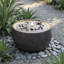 Fontaine d'eau extérieure moderne en forme de bol avec plateau ondulé en résine pour patio