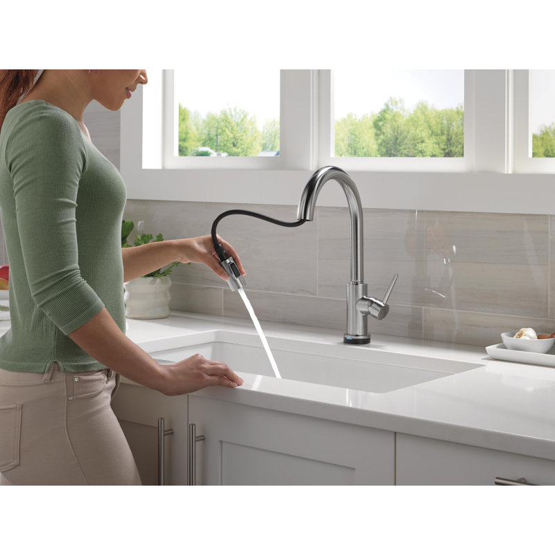 Robinet d'évier de cuisine Trinsic Touch2O avec technologie sans contact, Acier arctique