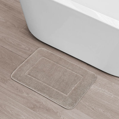 Inglestone Common Non-Slip Bath Rug