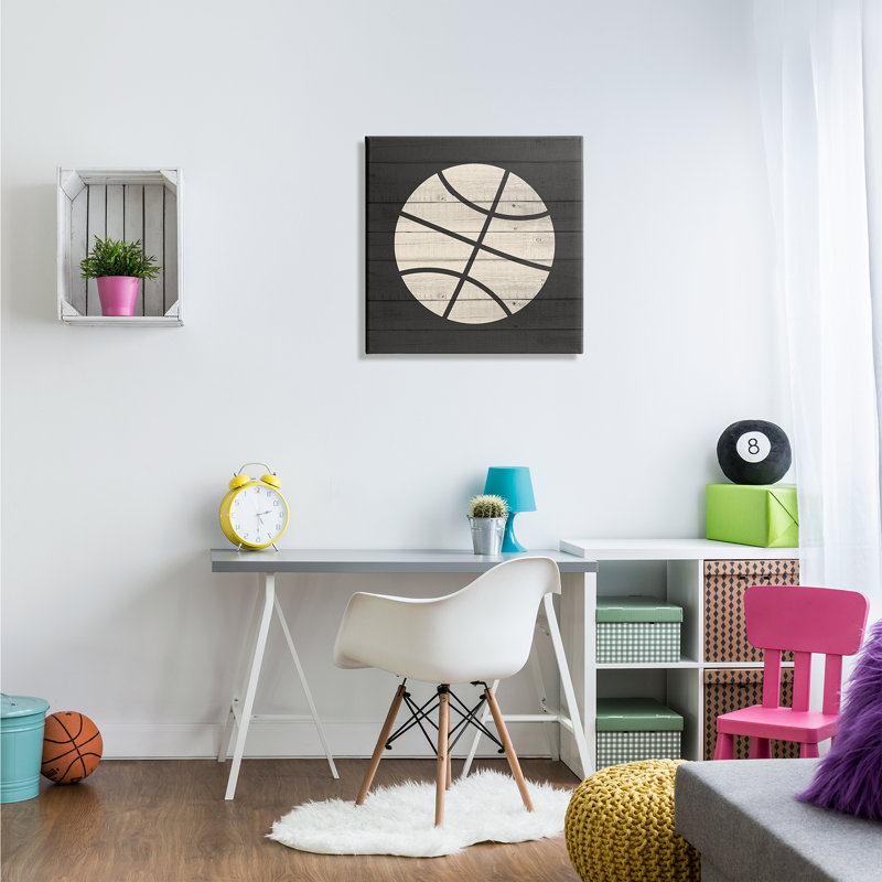 Basketball en forme de sport rustique, motif champêtre gris surdimensionné, giclée sur toile, art texturé par Kim Allen
