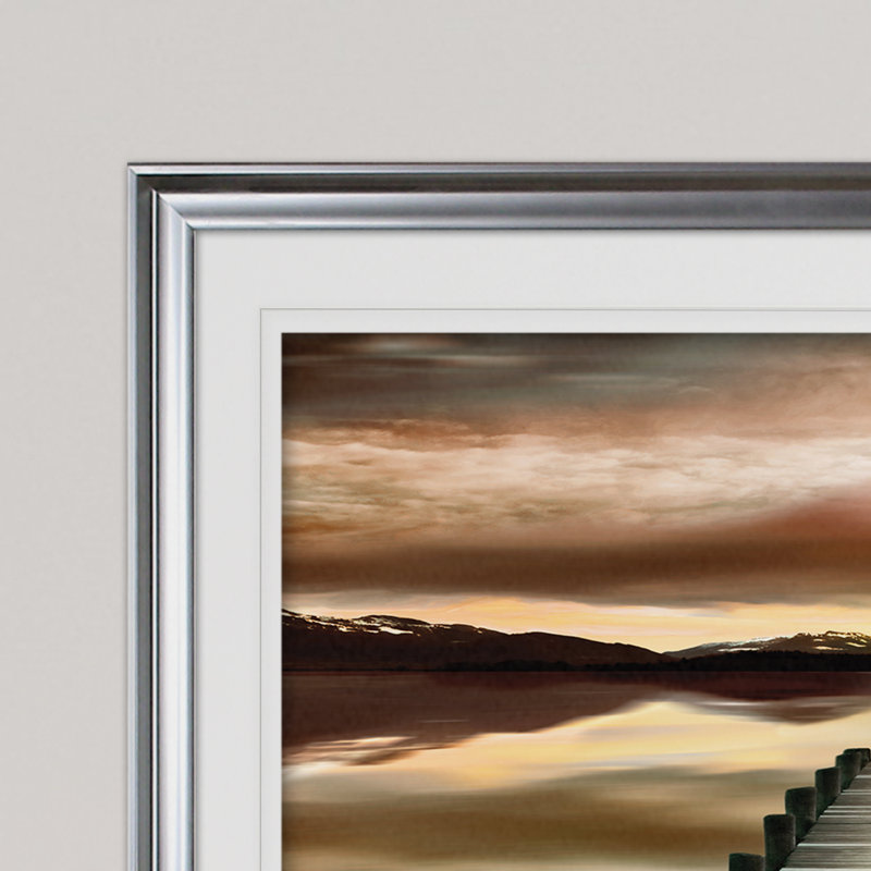 «Sunset Jetty», reproduction de peinture acrylique, Cadre argenté, H 31 po x l 43 po x P 1,5 po