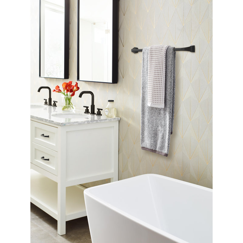 Porte-serviettes mural 24 po Revitalize, Chrome chrome