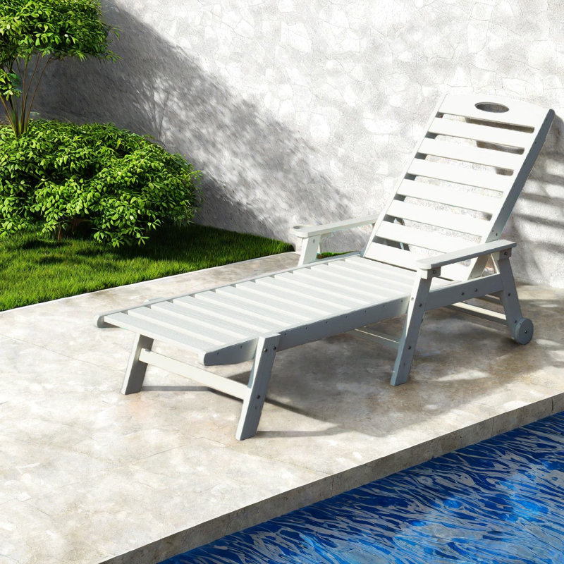 Chaises longues réglables de patio de Hdpe, chaises longues blanches robustes de piscine pour la relaxation