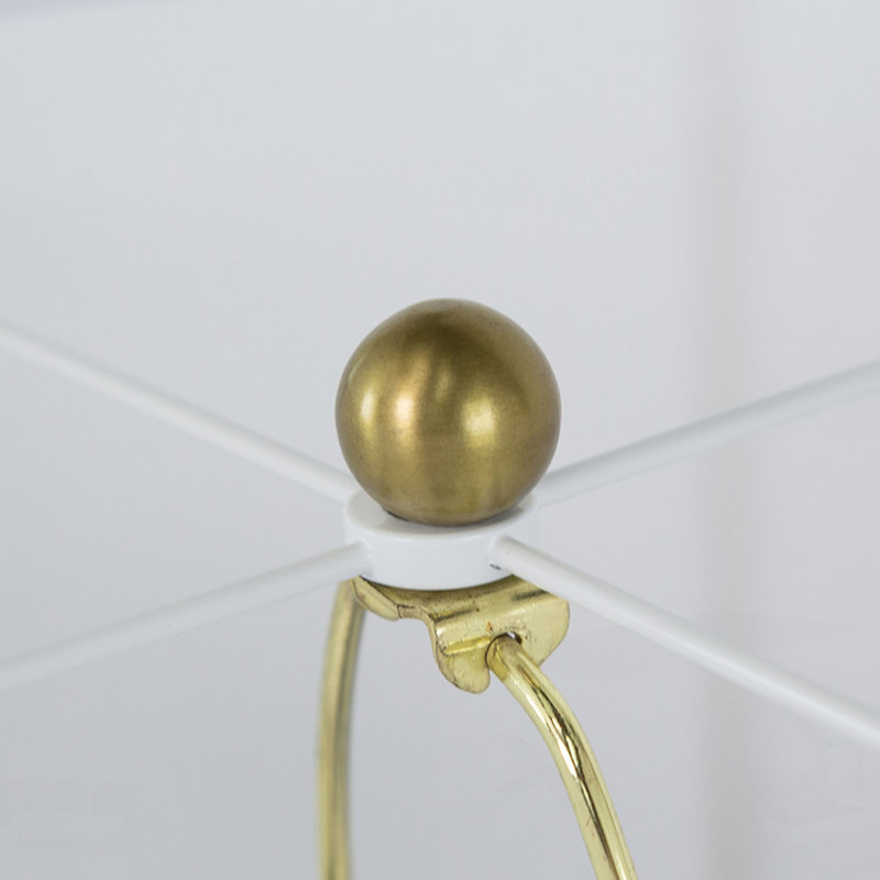 Lampe de table élégante avec cylindre en verre, base à piédestal et assemblage facile pour les intérieurs modernes