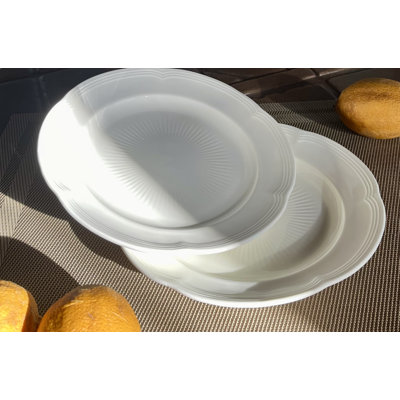 Plum Blossom Durable White Porcelain Salad Plate