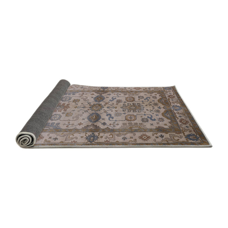 Tapis brun à motif oriental, Rond 5 pi