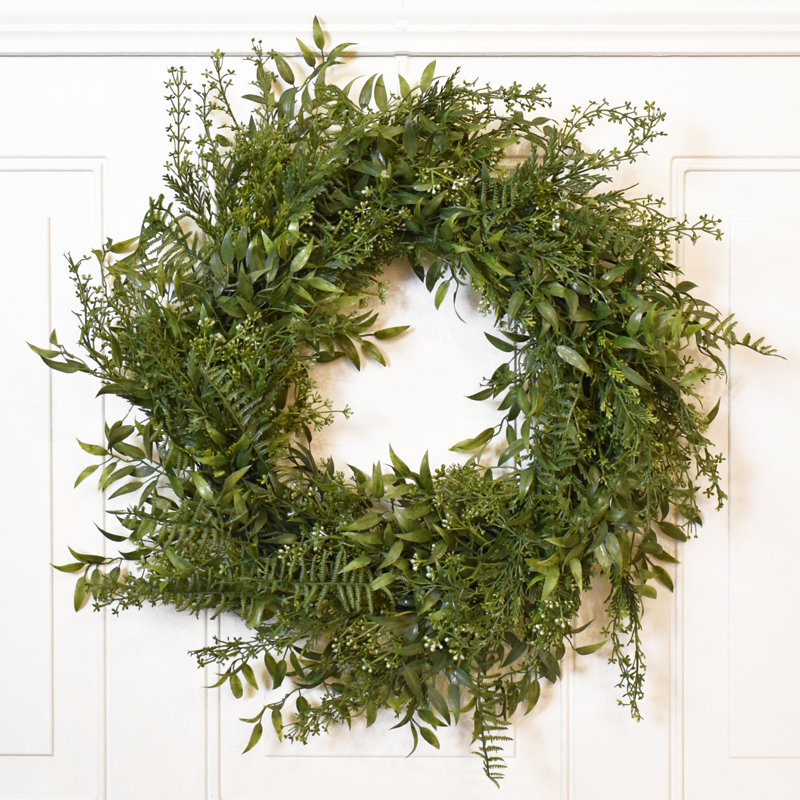 Handcrafted Faux Fern 19'' Wreath