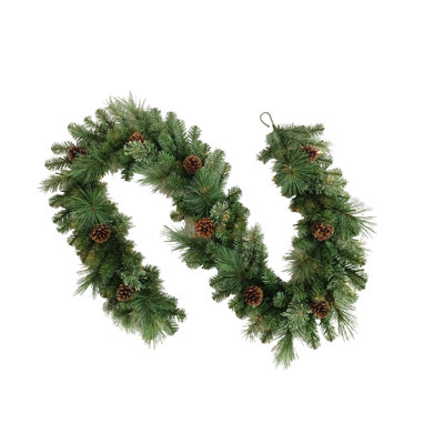 BRAMPTON PINE - 6ft x 10" Artificial Christmas Garland