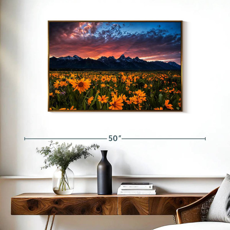 Grand Teton Wildflowers, Cadre flottant doré, 37 po x 25 po