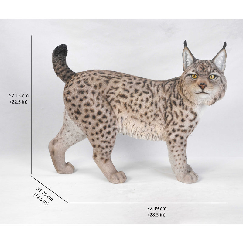 Lynx Statue