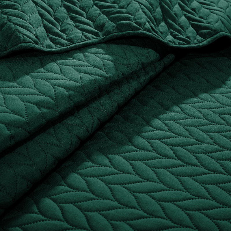 Microfiber Embossed Queen Quilt Sets| Hotel-Quality Bedspread, Emerald, Queen Bedspread ( 90 x 96)+ 2 Standard Pillowcases