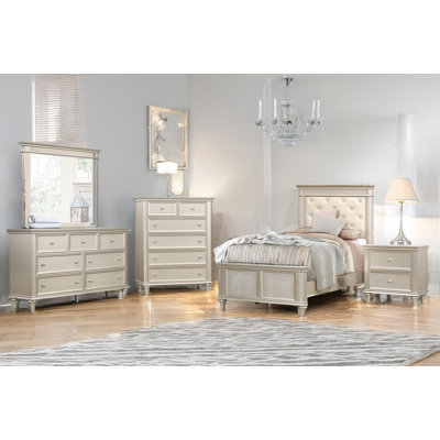 Jorge Silver Faux Leather Upholstered Tufted Panel Bedroom Set
