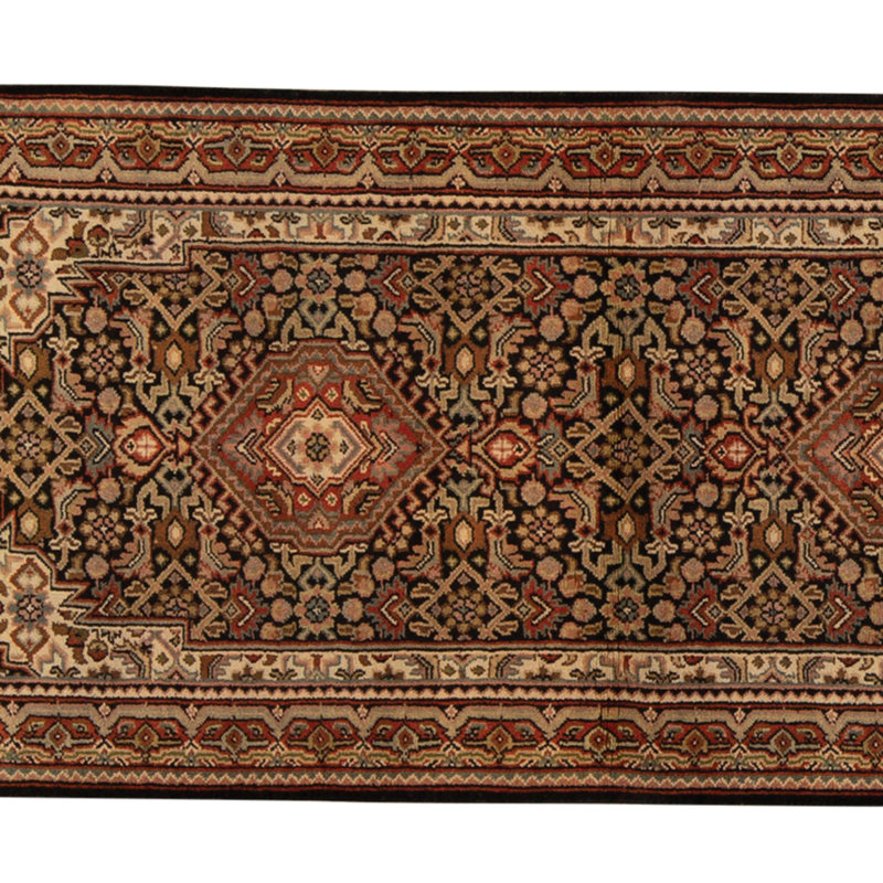 Tapis multicolore et rose noué à la main de haute qualité