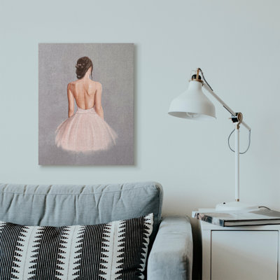 « ballerine fille, peinture gris rose », art textuel