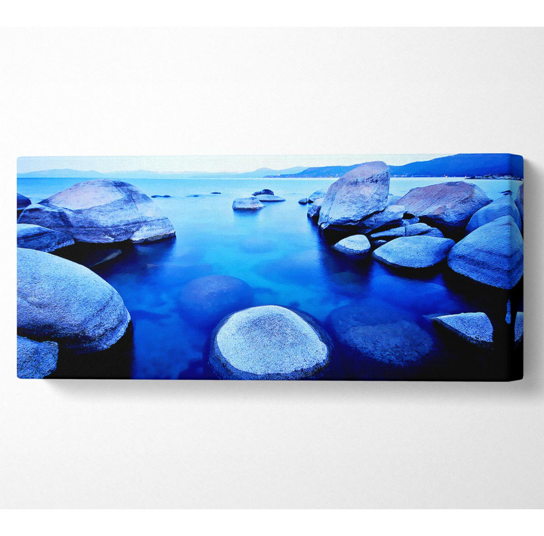 Blue Tranquil Ocean Rocks - Kunstdrucke auf Leinwand