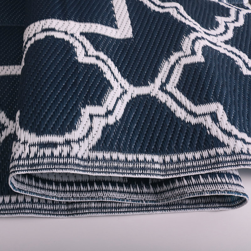 Outdoor Rug, Blue and White Foldable and Reversible Plastic Straw Rug for Camper, Deck, Porch, Picnic, Beach, Balcony