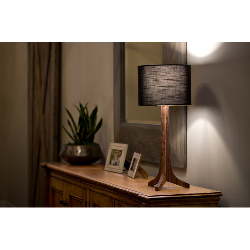 Lampe de table 28 po Nauta, Noyer teint foncé, Amaretto noir, Laiton brossé