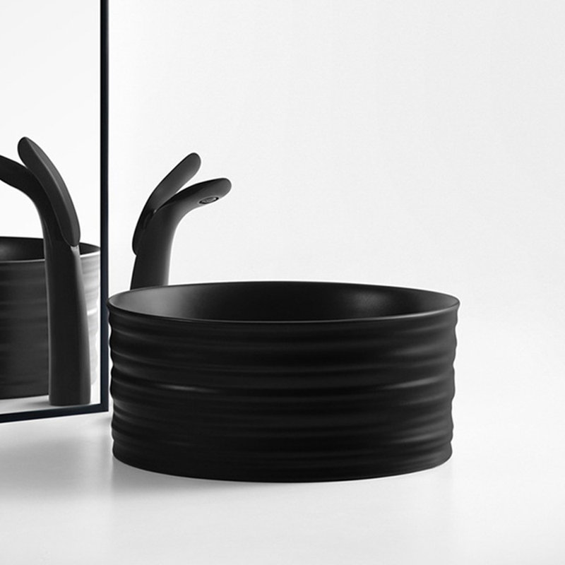 Lavabo circulaire 16 po avec finition noir mat Runden, Noir mat