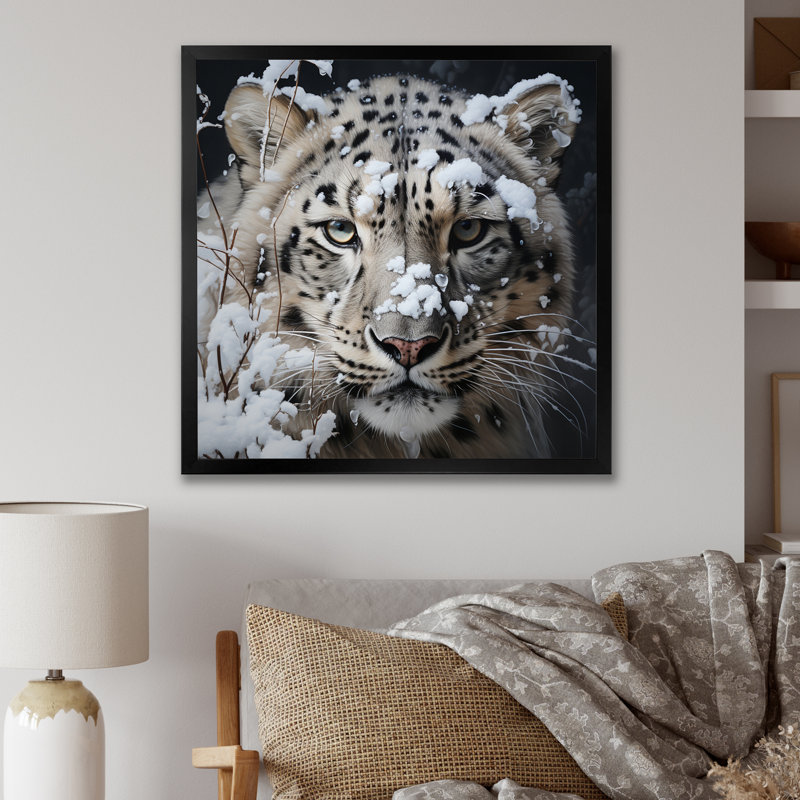 Tigre blanc en hiver IV - impression, Cadre photo noir, H 24 po x l 24 po x P 1 po