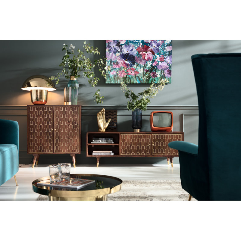 Muskat TV Stand