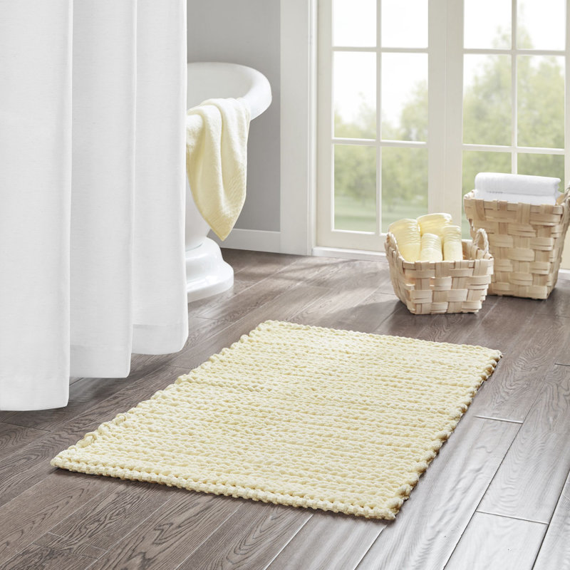 White Cotton Chenille Chain Stitch Non-Slip Bath Rug