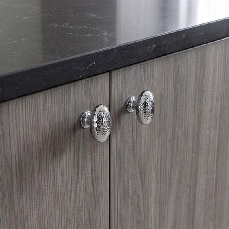 Hammered Oval Cabinet Knobs, Solid Metal Drawer Knobs for Kitchen Cabinets & Furniture, Polished Chrome