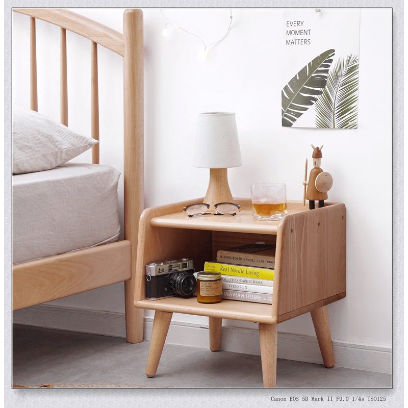 Armoire de chevet en bois massif Pure