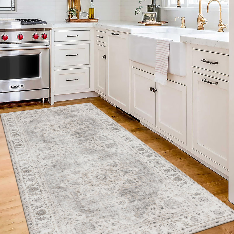 Tapis beige ivoire lavable à la machine Vintage Lefkothea Joy, Beige Ivory, Tapis de couloir 2 pi 6 po x 8 pi