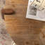 Table basse ronde à chevrons de 36,61 po - Table basse rustique en bois massif et en panneau de fibres à densité moyenne avec pieds fuselés, finition en bois naturel vieilli pour le salon (par défaut)