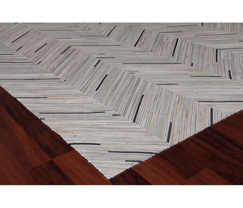 Natural Hide Cowhide Chevron Area Rug, Rectangle 9'6" x 13'6"