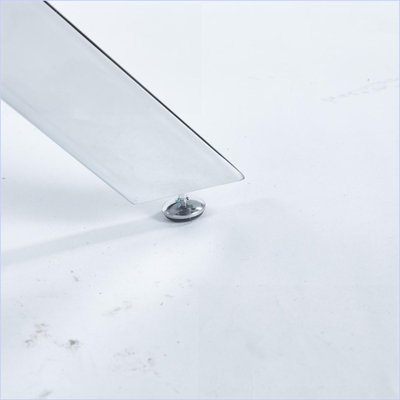 Table basse en verre trempé avec pieds chromés en croix pour le salon, facile à nettoyer et stable