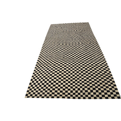 Tapis de couloir noir et blanc Orta