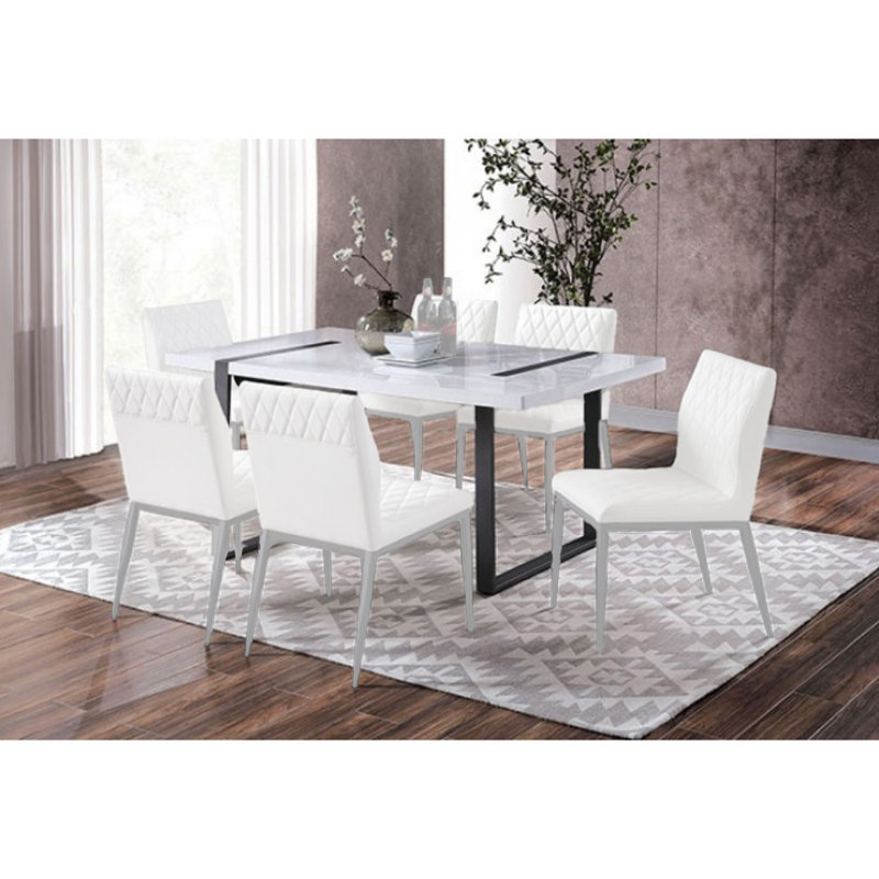 Ieuan Dining Table