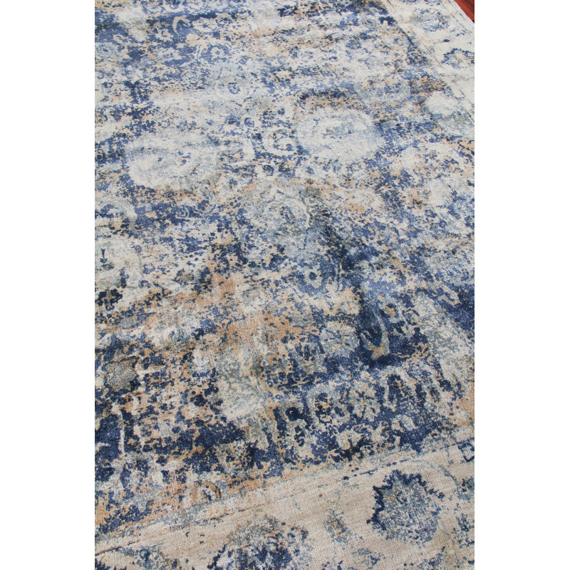 Cassina Oriental Area Rug, Rectangle 6' x 9'
