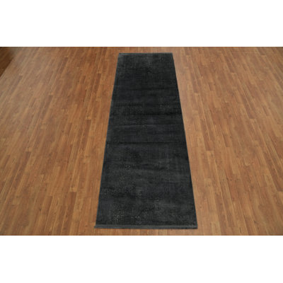 Elegant Dark Grey Minimalist Rug 3x10
