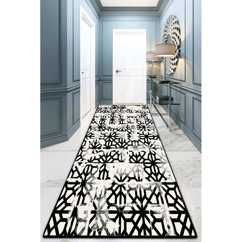 Tapis géométrique tissé à la machine Mcbee, Rectangle 4 pi 7 po x 6 pi 3 po