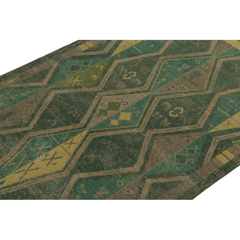 Distressed Homage Hand Knotted Wool Geometric Area Rug, Rectangle 8' x 10'