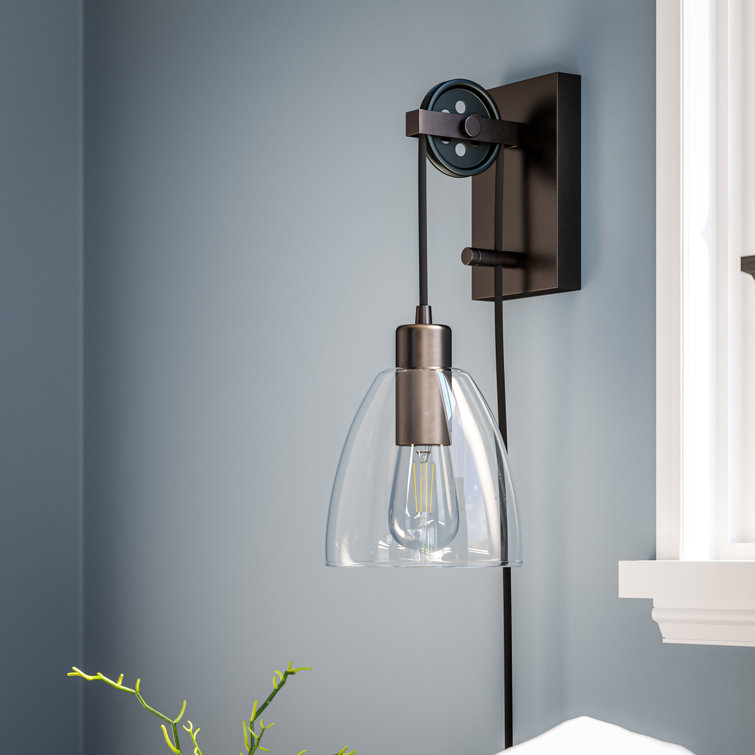Carballido Steel Plug-in Armed Sconce